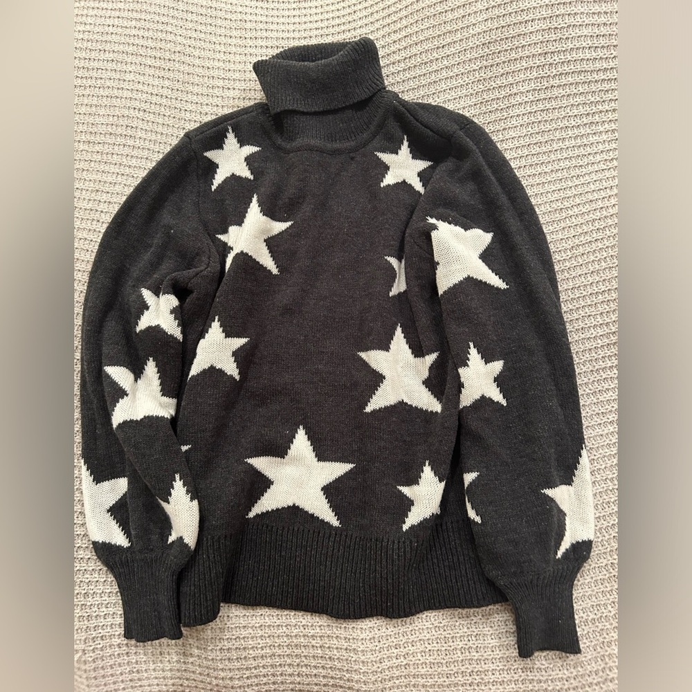 Grey and White Star Sweater Size Medium